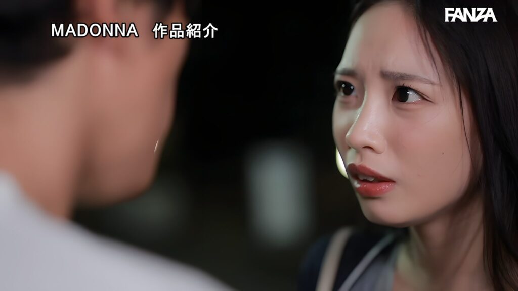 esui-tsukino-juq00659